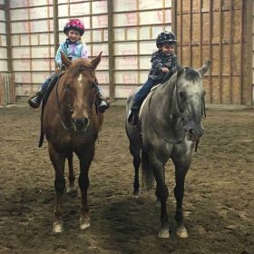kids-riding-aqha-horses